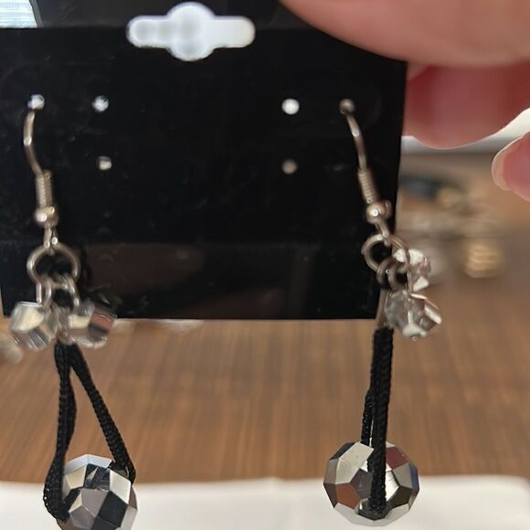 Fun disco ball like earrings - Picture 2 of 2